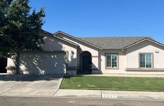 Dinuba House For Rent Gallery 1