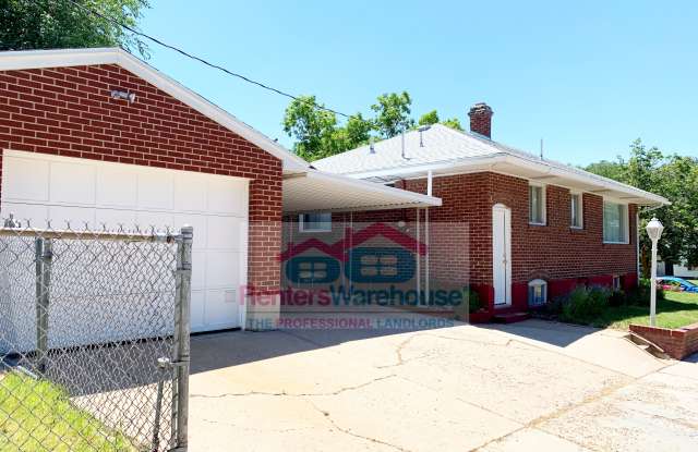 2258 Van Buren Avenue Gallery 3