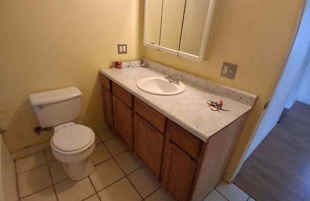2 bed 2 bath home in St. James, MO 65559. Available now for $900 per month with a $900 security deposit. Fill out an application at royalhomepropertiesrentals.com Gallery 3