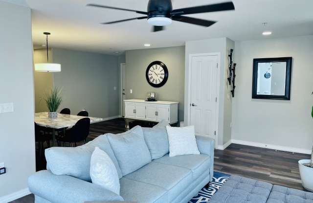 23413 East Dorado Place Gallery 2