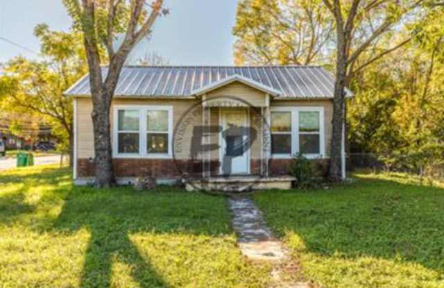 2 bed 1 Bath For Lease! Gallery 1
