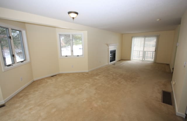 16 Pond View Dr Gallery 4