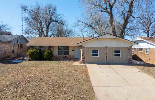 5113 S. Briarwood Drive Gallery 1