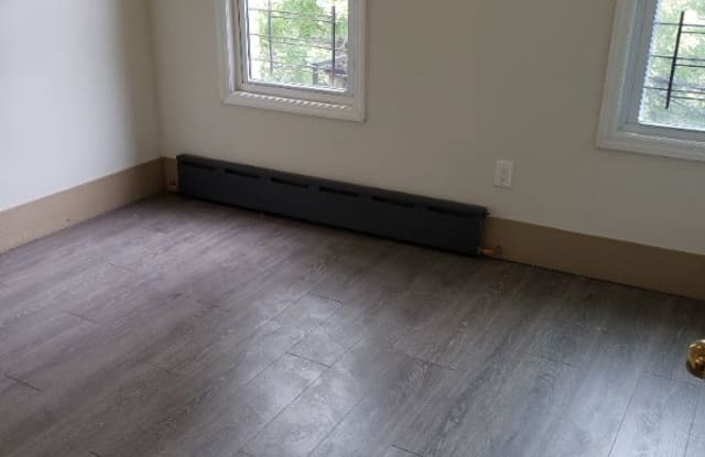 2000 Bergen St 3 - 2000 Bergen Street, Brooklyn, NY 11233
