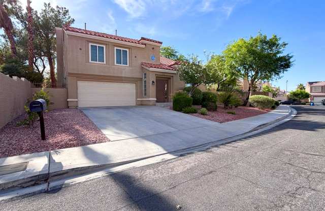 Stunning Updated 4-Bedroom Home with Private Spa in Summerlin North Gallery 1