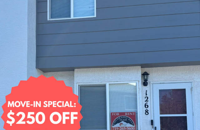 *MOVE-IN SPECIAL: $250 OFF 1ST MONTH'S RENT* Cute & Cozy Townhome for rent!!! photos photos