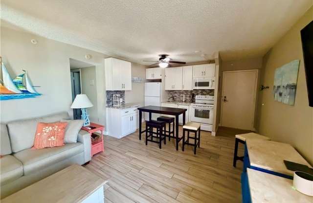 8701 Estero Boulevard Gallery 3