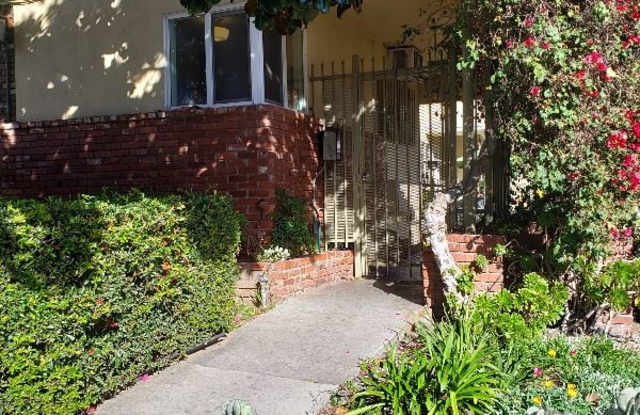 1922 Tamarind Ave Unit 8 Gallery 2