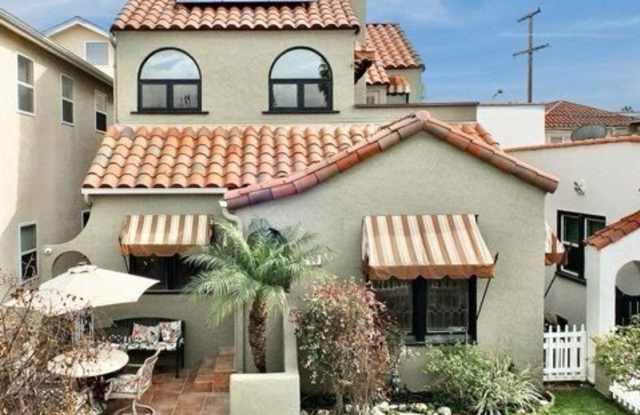 50 Pomona photos photos