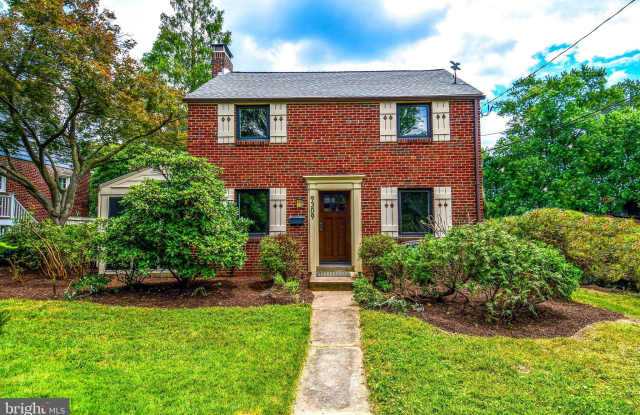 9309 WIRE AVENUE photos photos