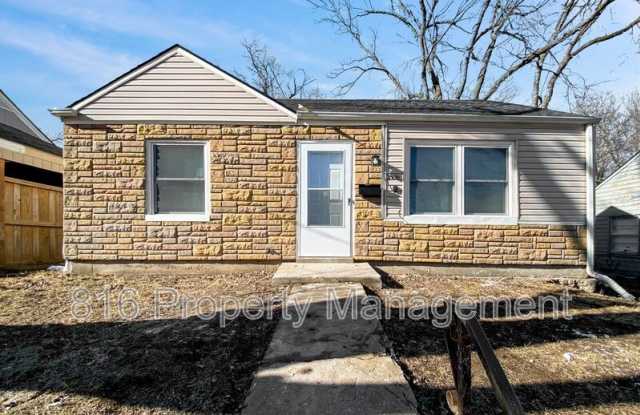 2918 S 51st St photos photos 2918 S 51st St photos photos