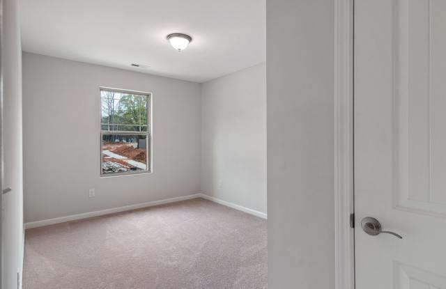 Room in 3 Bedroom Townhome at Switch St Gallery 3