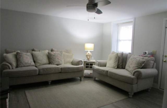 78 Duncan Avenue Gallery 4