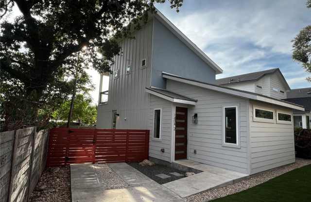 Welcome to 1404 Marcus Place! photos photos