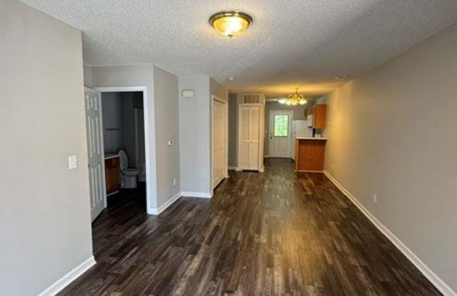 **** HALF OFF FIRST FULL MONTH RENT **** Gallery 4