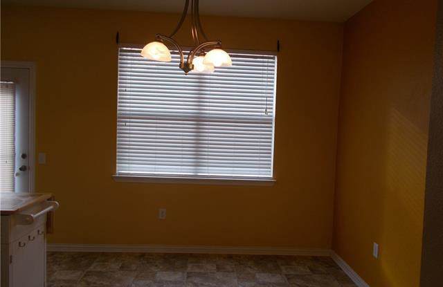 2392 San Jacinto Drive Gallery 4