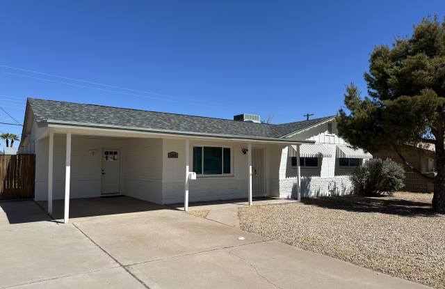 7020 E Belleview St photos photos