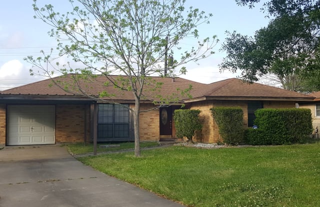 1180 Alton Lane photos photos
