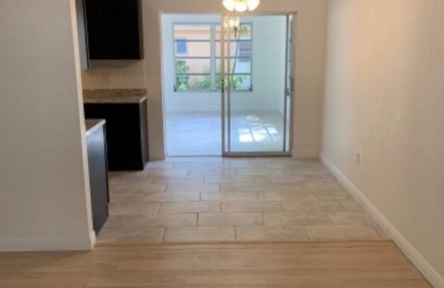6914 Julia Ct Gallery 4