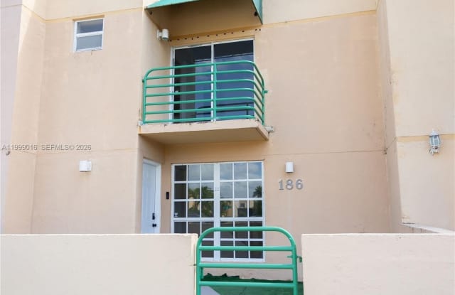 11830 SW 19th Ln photos photos