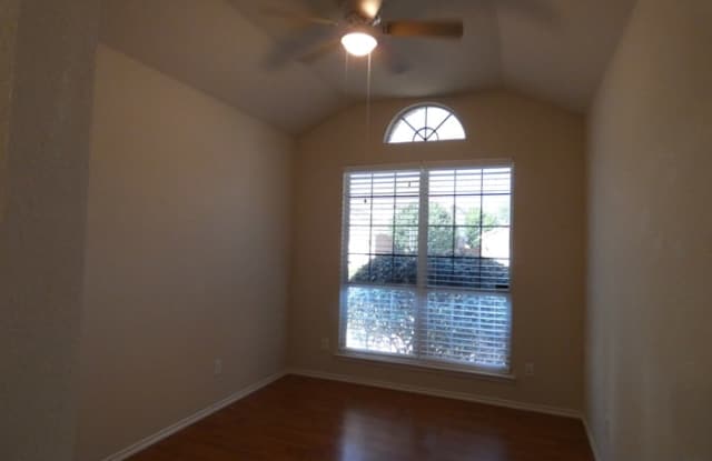 12524 Cottageville Lane Gallery 3