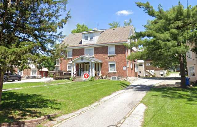 12 Bedroom East Campus Fraternity/Sorrority House! photos photos