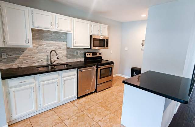 4249 Driscoll Drive Gallery 3