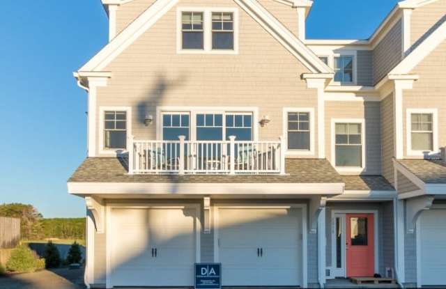 1315 Ocean Boulevard Gallery 2