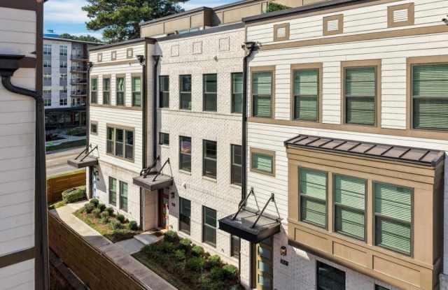 1045 Burnside Road NW Gallery 1