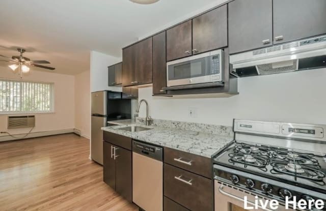 5340 N Winthrop Ave - 5340 North Winthrop Avenue, Chicago, IL 60640