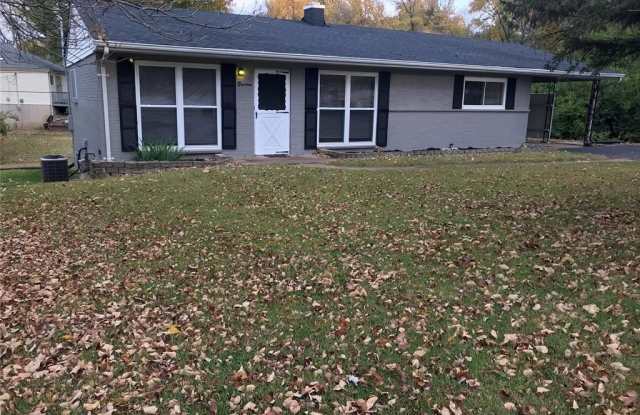 18 Country Squire Court - 18 Country Squire Court, St. Louis County, MO 63146