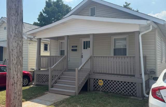 3 Bedroom and 1 Bath Home With Recent Updates photos photos