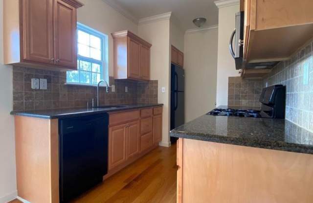 3358 DANTE AVENUE photos photos