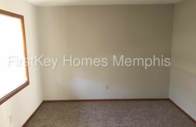 1265 Winfield Road Gallery 2