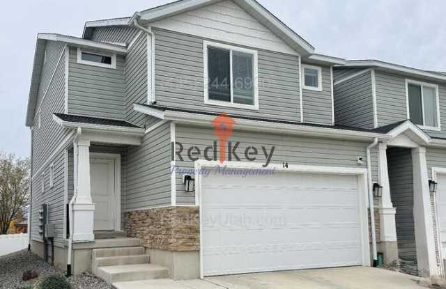 14 North Wayne Way - 14 North Wayne Way, Grantsville, UT 84029