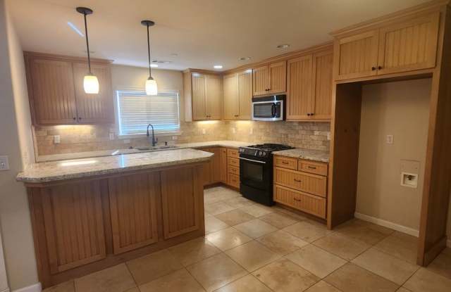 Spacious One Bed, One Bath Home in Nipomo Gallery 4