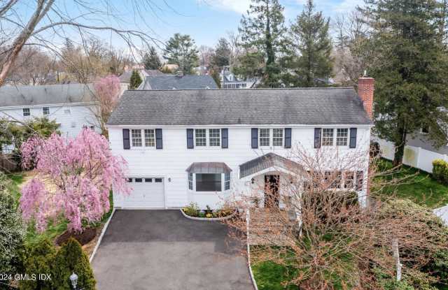 302 Sound Beach Avenue - 302 Sound Beach Avenue, Old Greenwich, CT 06870