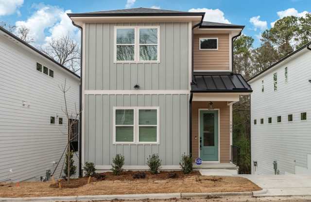 HALF-OFF 1ST MONTHS RENT Gallery 4