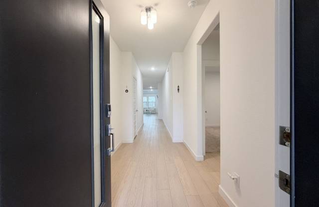 670 Parkside Drive Gallery 2