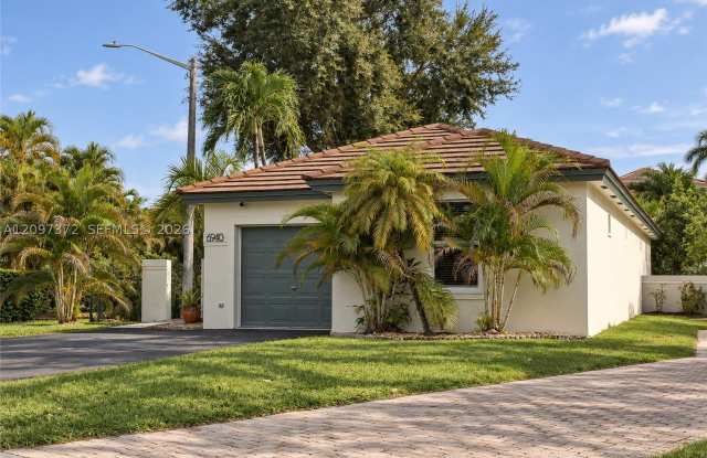 6940 SW 148th Ln Gallery 3