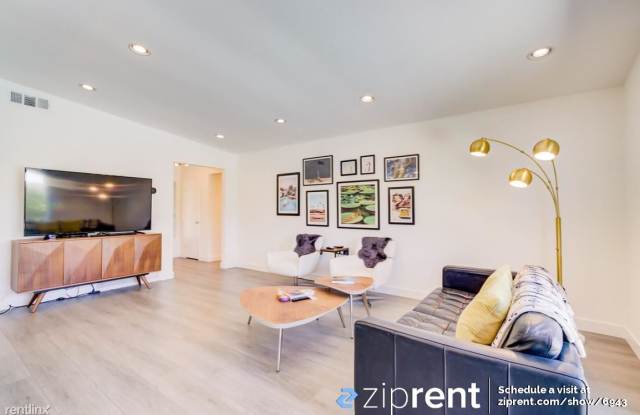 73044 San Nicholas Ave, Palm Desert, CA 92260 Gallery 2