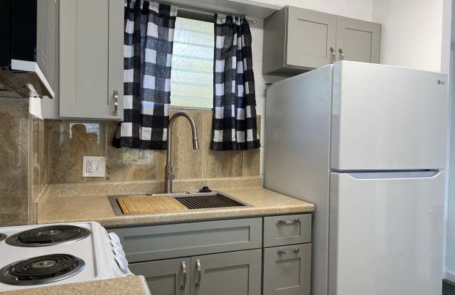 Freshly renovated, Wailuku - 2 bedrooms, 1.5 baths photos photos