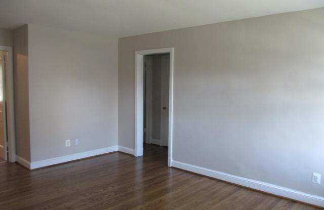 300 S MAPLE AVENUE Gallery 3