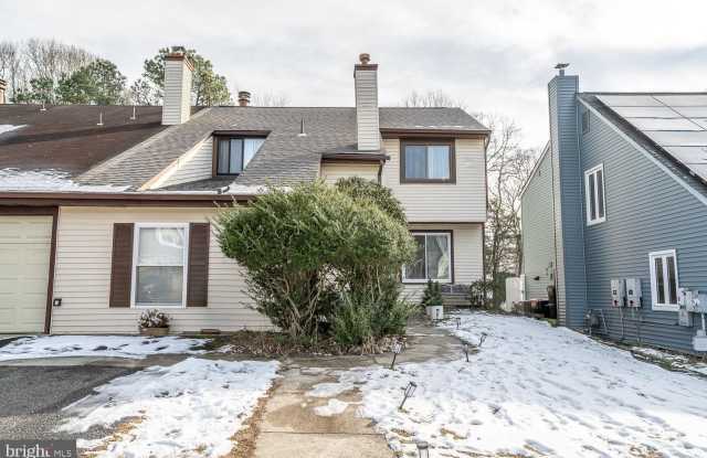 8 DICKENSON photos photos 8 DICKENSON photos photos