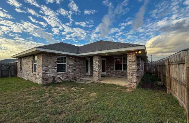 3397 Wasatch Range Loop - 3397 Wasatch Range Loop, Bellview, FL 32526