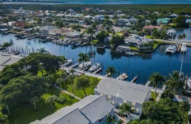 18000 San Carlos Boulevard - 18000 San Carlos Boulevard, Lee County, FL 33931