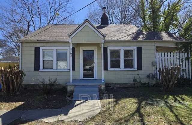 3202 Wood Avenue photos photos