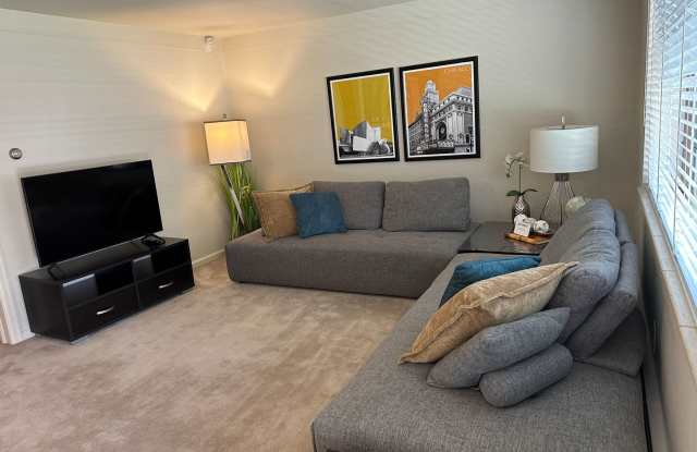 Wash Park 2-Bedroom, 2- Bathroom Condo Available in August photos photos Wash Park 2-Bedroom, 2- Bathroom Condo Available in August photos photos