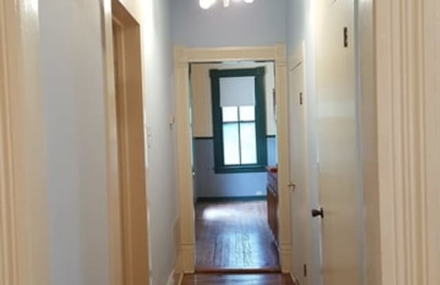 136 E Craig Pl Gallery 4