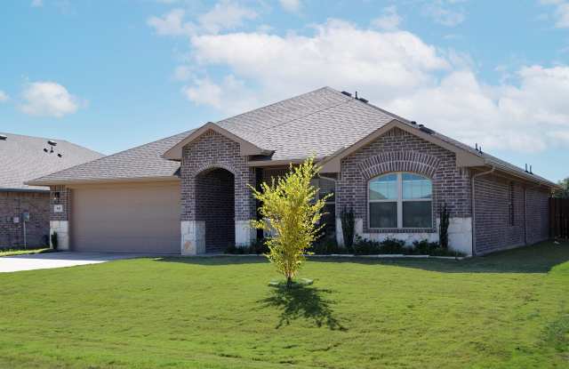 631 Cottage Row - 631 Cottage Row, Mabank, TX 75147